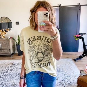 DAYDREAMER Queen tee <light yellow> LARGE